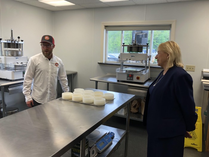 Governor Mills Celebrates Grand Opening of The Good Crust in Canaan